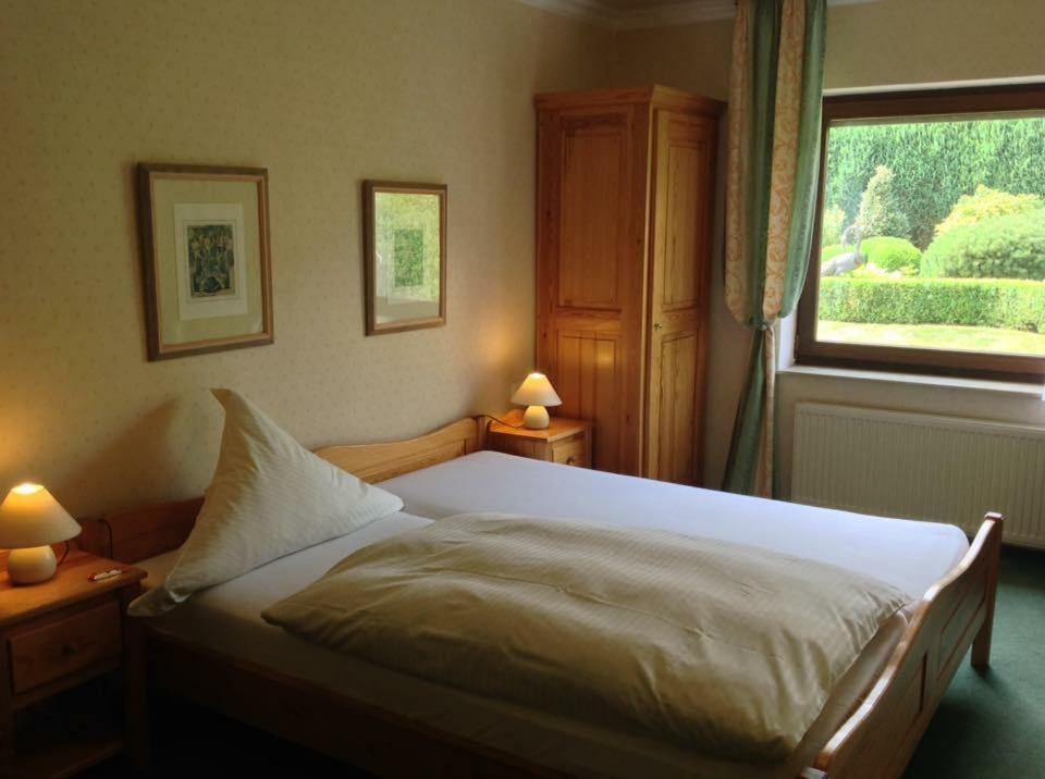 Döttingen Haus Diana Bed & Breakfast エクステリア 写真