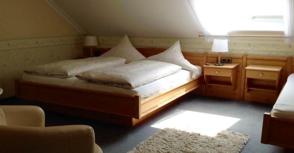 Döttingen Haus Diana Bed & Breakfast エクステリア 写真